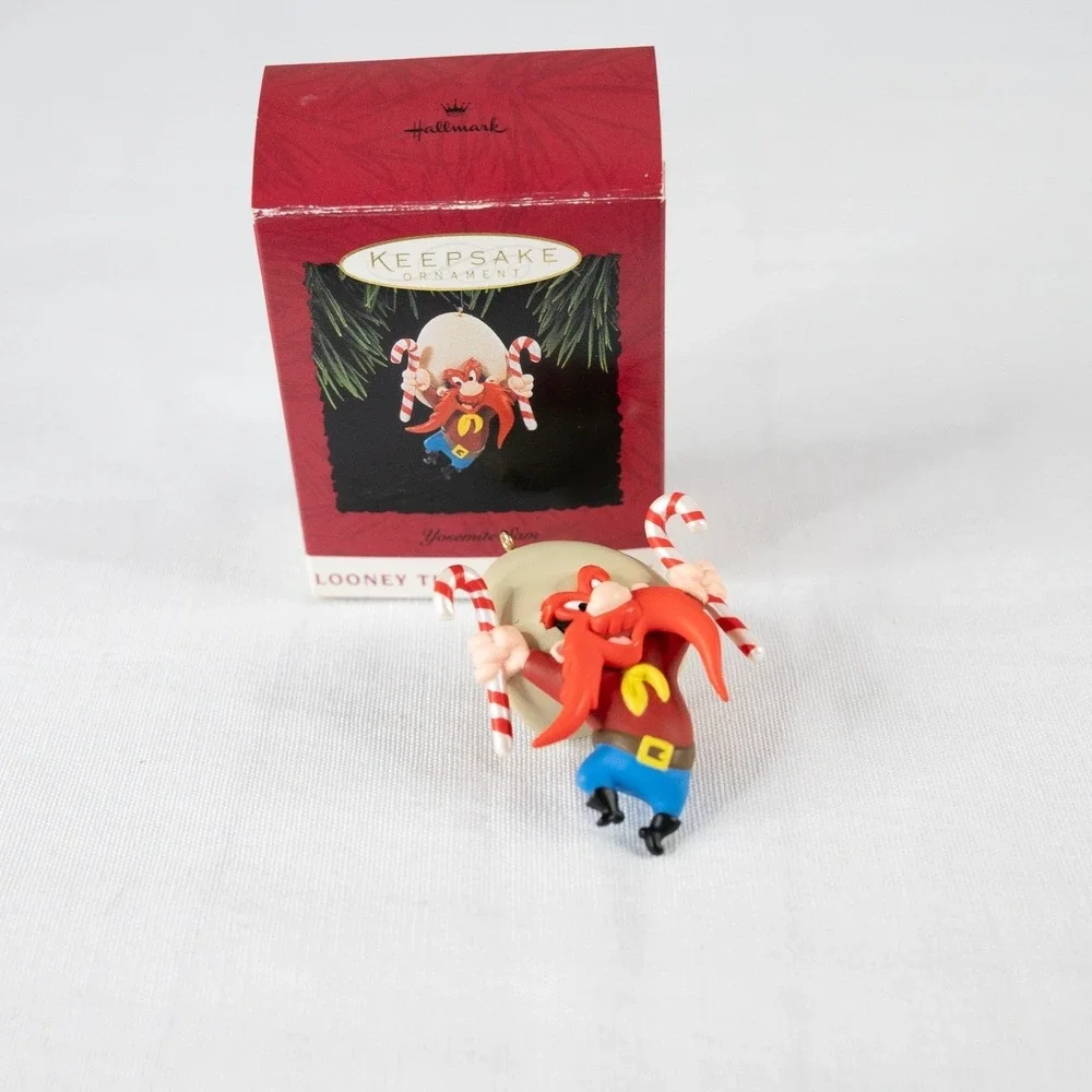 Hallmark Ornament Yosemite Sam Looney Tunes 1994 Red Excellent Vintage Keepsake